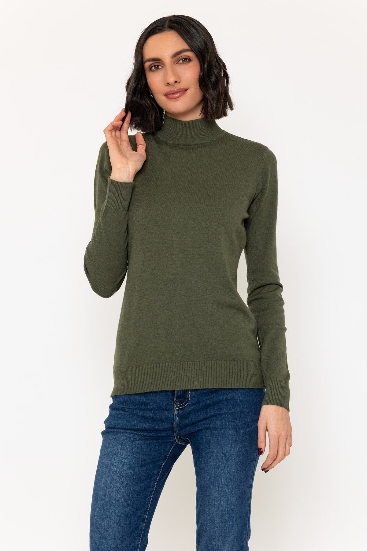 Turtleneck Knit in Dark Green