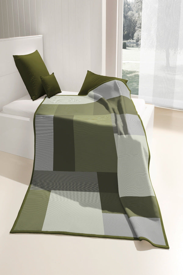 Carraig Donn Vermont Green Blanket 150 X 200Cm