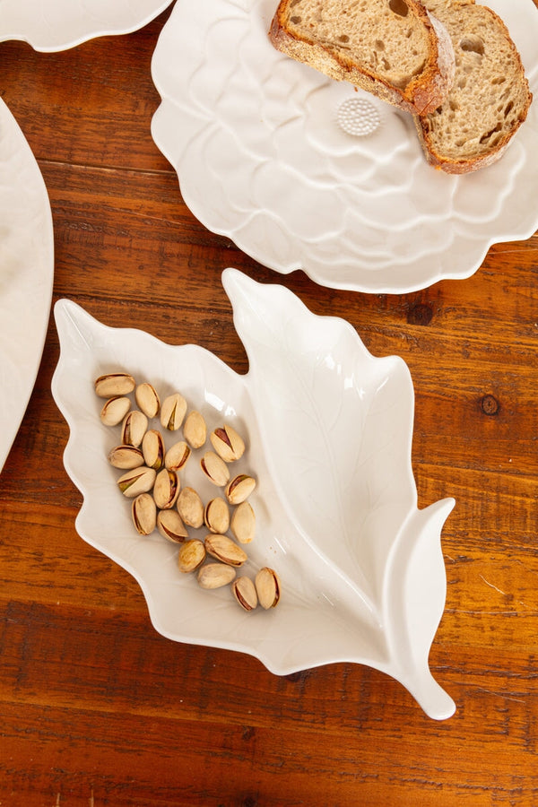 Carraig Donn White Ceramic Double Leaf Shape Serving Platter