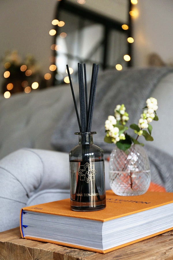 Carraig Donn Christmas Cloves & Cinnamon Reed Diffuser