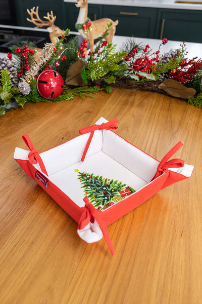 Carraig Donn Christmas Tree Design Bread Basket