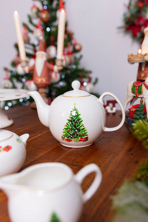 Christmas Tree Dinner Teapot