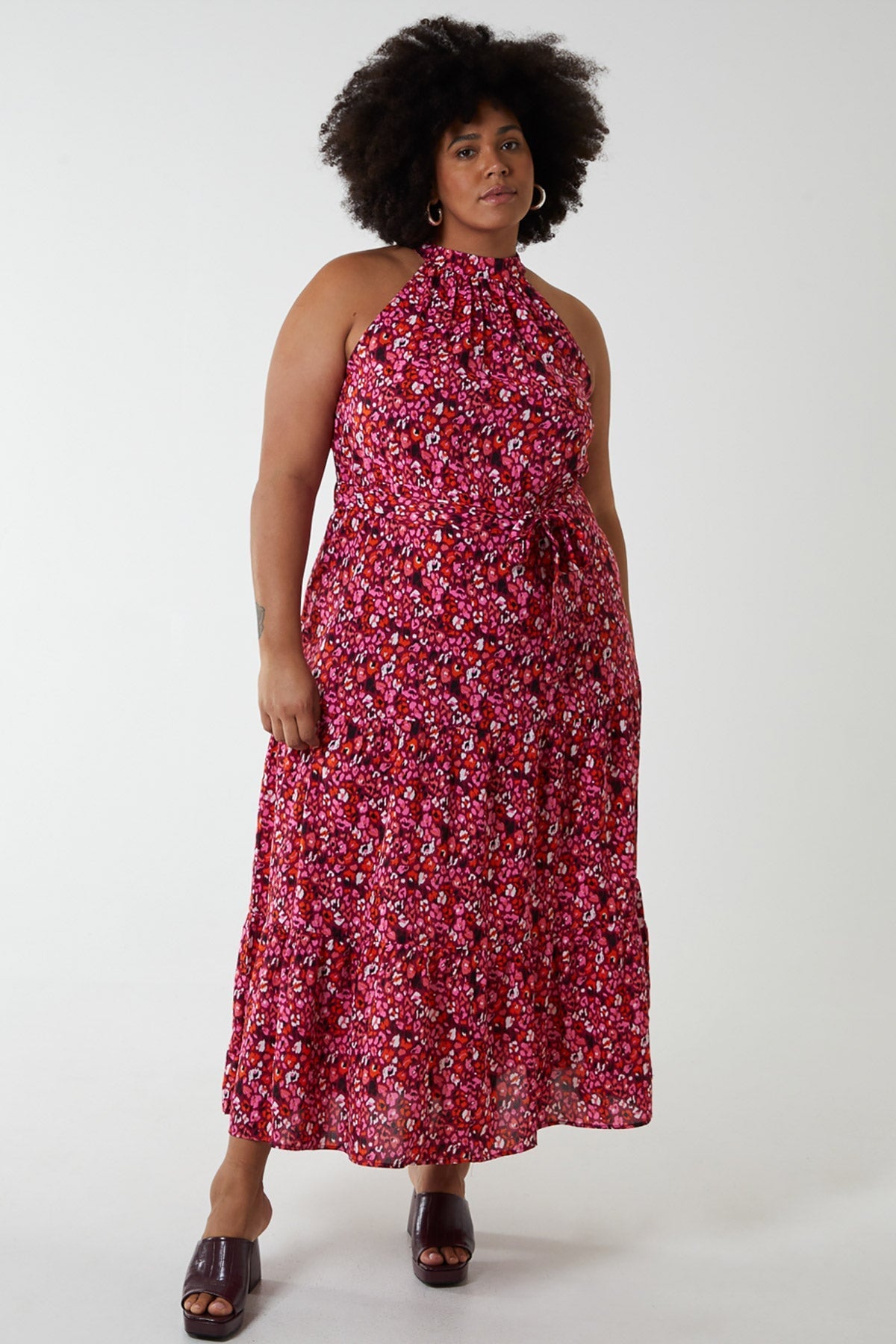 Curve Maxi Dress in Red Print Nova of London Carraig Donn