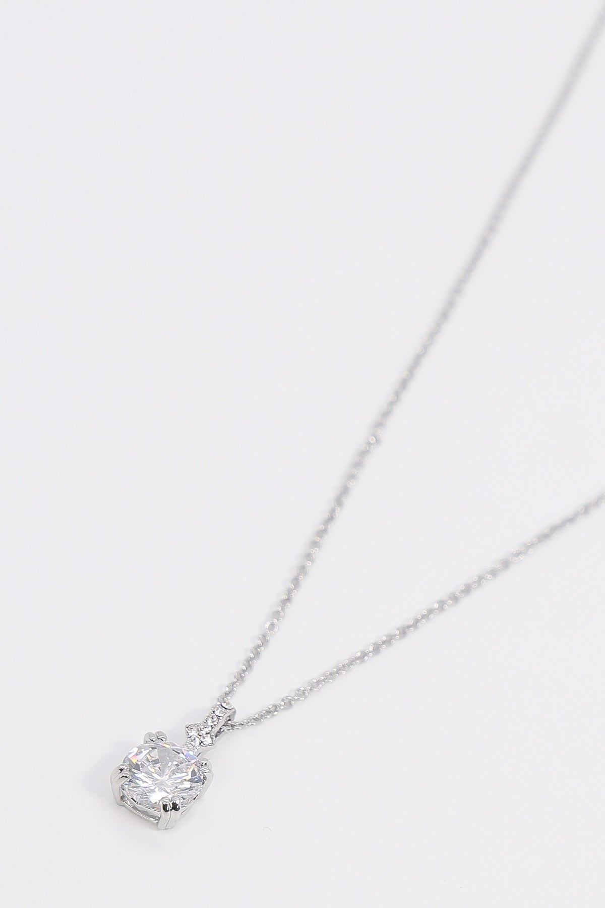 Single hot sale diamante necklace