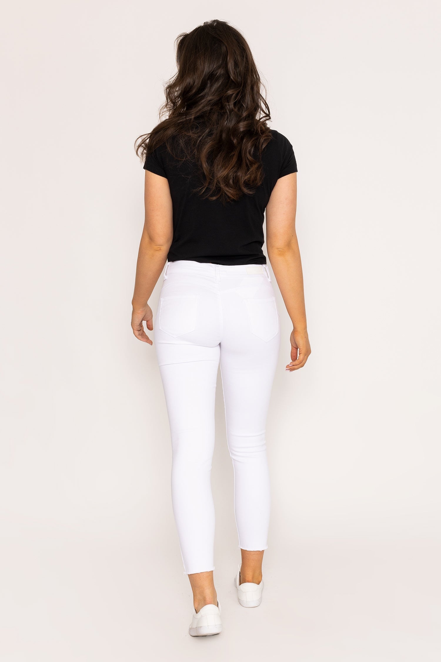 White pants hot sale with frayed hem