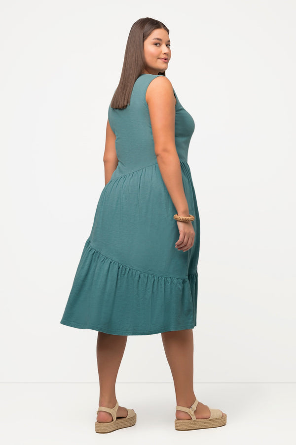 Carraig Donn Green Sleeveless Midi Dress