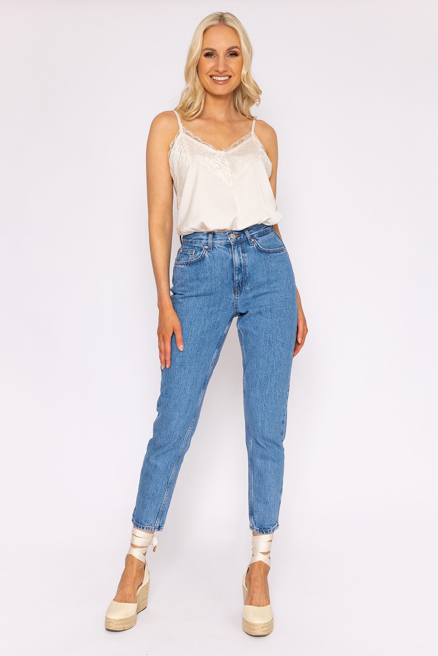 Jean mom 32 new arrivals