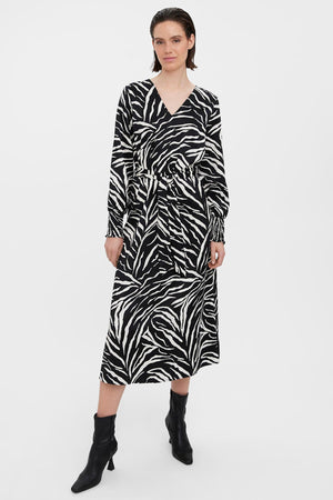 Liva Dress in Animal Print