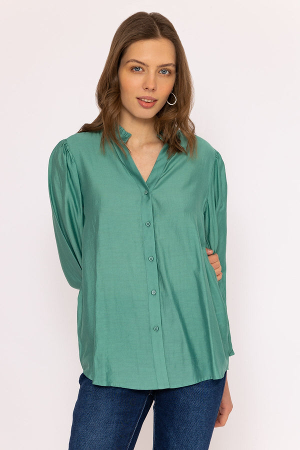 Carraig Donn Long Sleeve Spring Blouse in Green