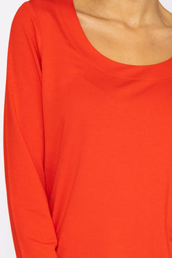 Carraig Donn Scoop Neck Tee in Red