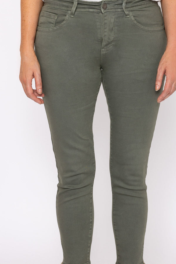 Carraig Donn Short Zip Jeans in Khaki