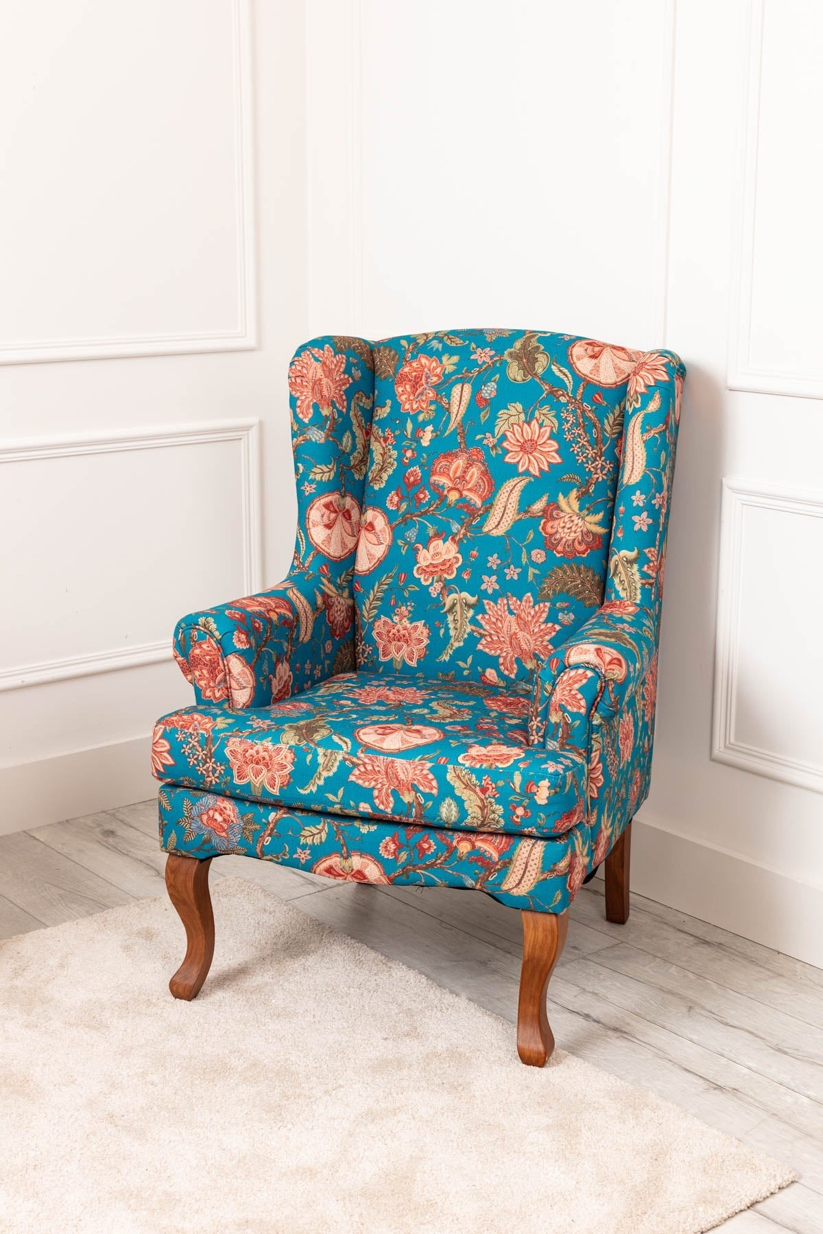 Queen discount anne chair