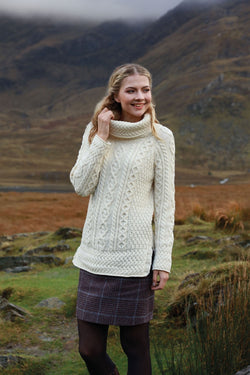 Carraig Donn Women's Merino Wool Cowl Neck Sweater in White